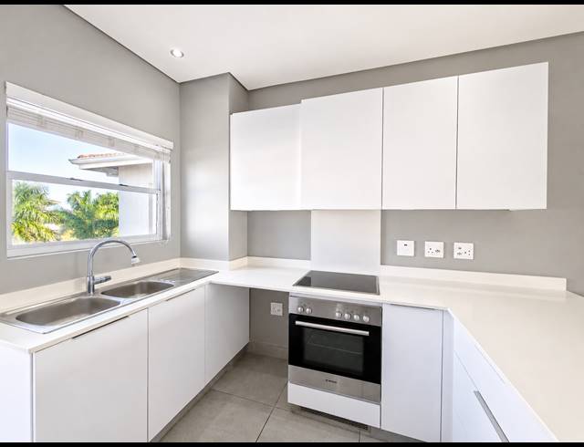 3 BEDROOM APARTMENT TO LET IN BALLITO CENTRAL